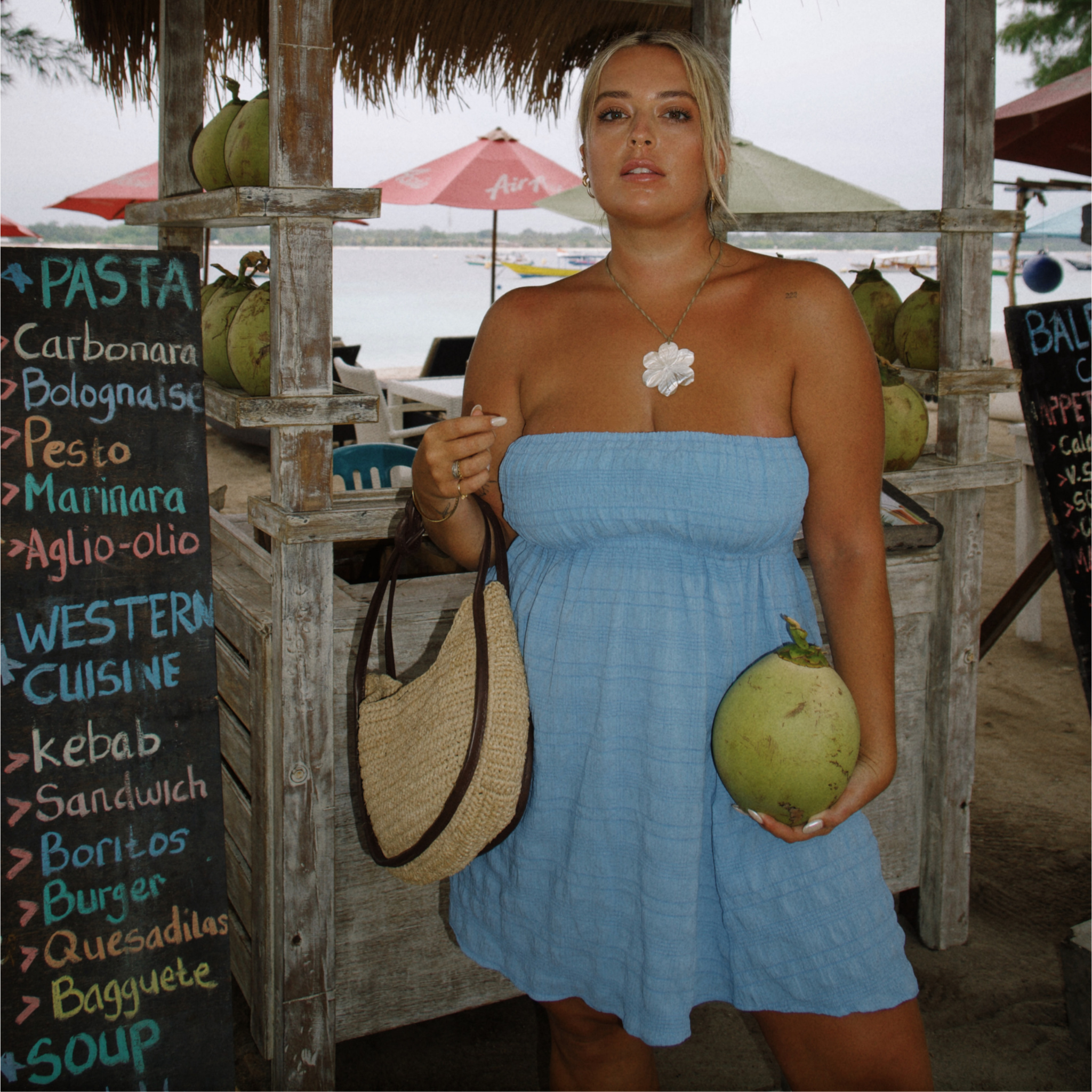 Sumba Shoulder Tote