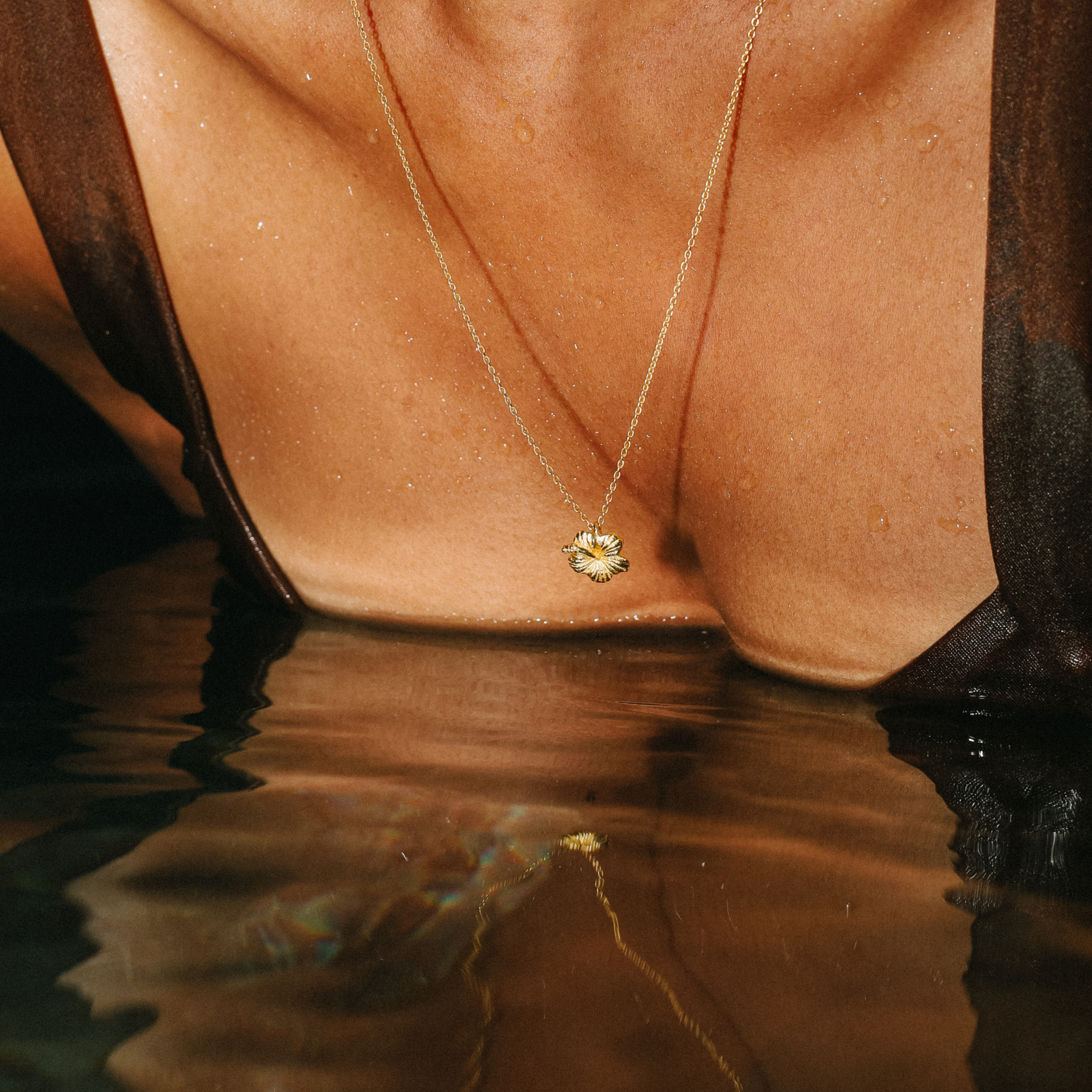 Lei Hibiscus Necklace